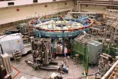 フュージョンエネルギーとプラズマ実験